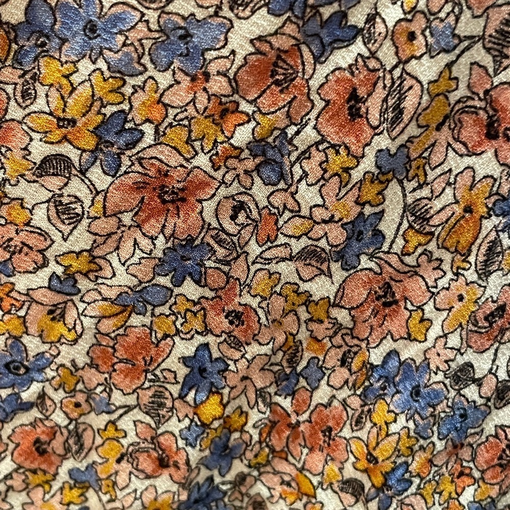 Rachel Zoe Multicolor Floral 2 Piece Dress, with bell sleeves. Light & Flowing - Picture 3 of 16